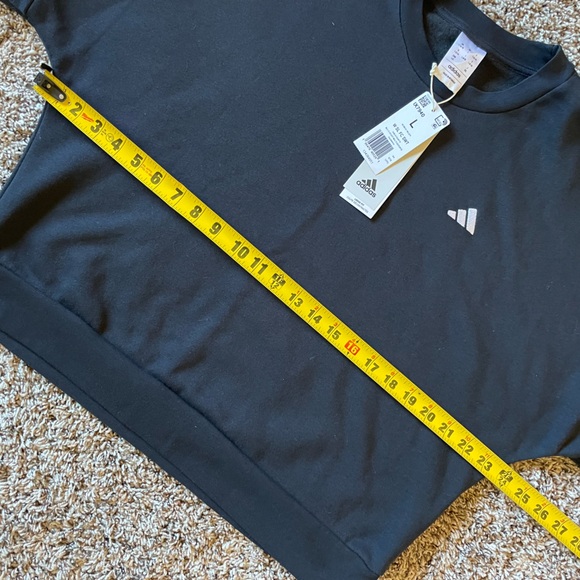 Adidas Cropped Sweatshirt Women’s Large Black Embroidered White Logo NWT - Picture 5 of 8